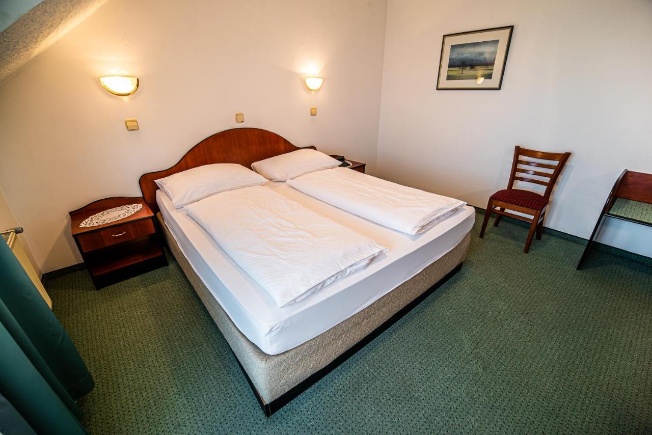 לאסצה Guesthouse Leski Dvor מראה חיצוני תמונה